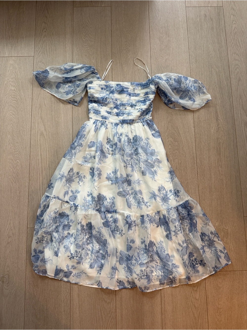 Abercrombie Emerson Puff Sleeve Midi